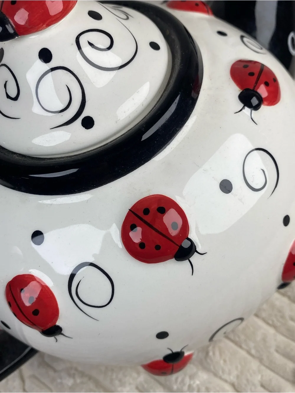 Vtg Burton + Burton Ladybug Swirls Ceramic Teapot Large 46 Oz